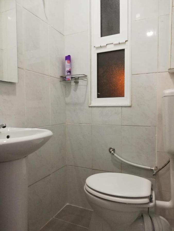 Bed&Shower Moscavide -Self Check-In Esterno foto